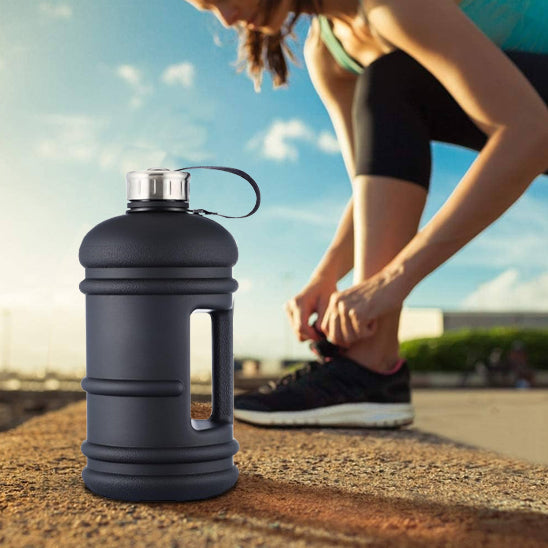 gourde-sport-thermos-noir-polyvalente